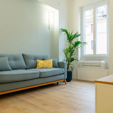 Near Colosseo Spacious In San Giovanni Apartment