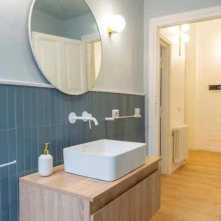 Apartment Near Colosseo Spacious In San Giovanni *